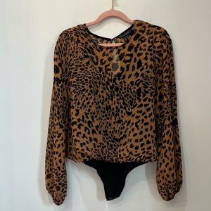 Banana Republic Bodysuit Blouse Womens Leopard Print Long Sleeve Open Ba…